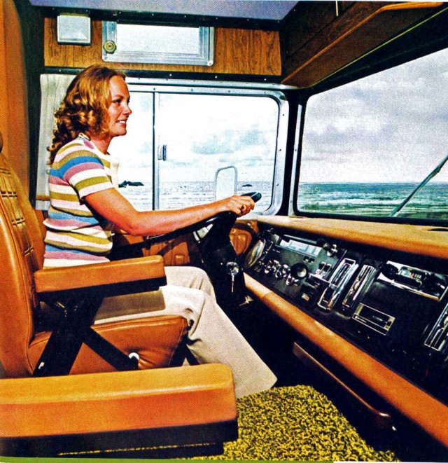 Винтажная реклама кемперов 70-х