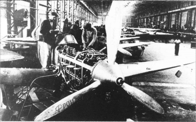 Як-1б. Любимчик сталинских соколов.