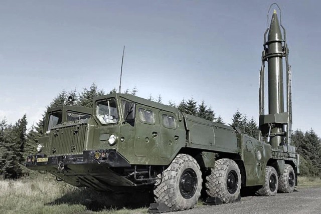 Заброшенная база ядерных ракет Р-17 ОТРК "Эльбрус": Автопарковое хозяйство ПРТБ