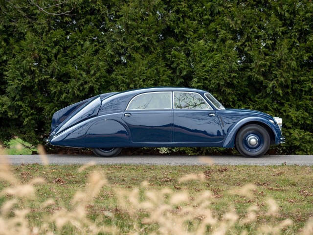 1934 Tatra T77. Автопятница №25