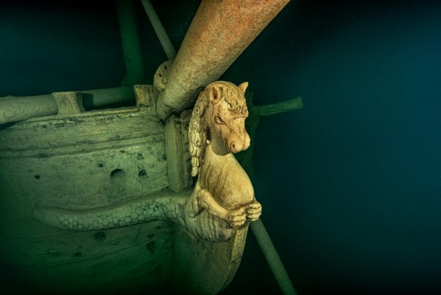 Впечатляющие фотографии кораблей на дне Балтийского моря