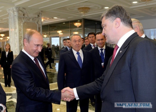 Минский Путин - расшифровка жестов