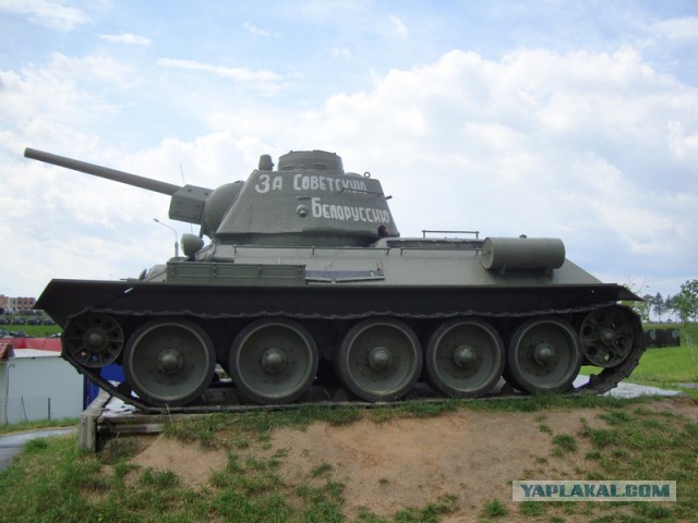 Танки из Невы