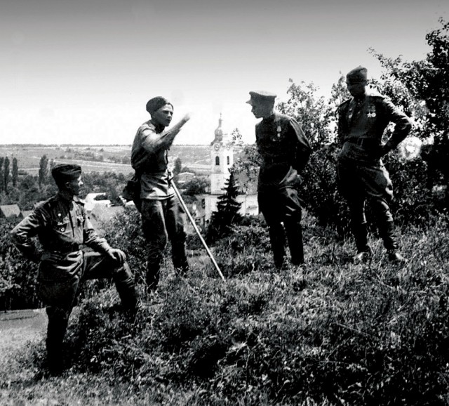 1944. Небольшая подборка военных фотографий