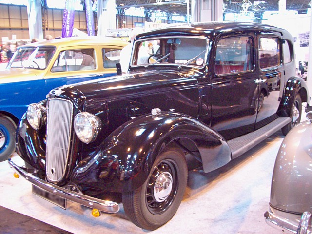 Игра на ЯПе: Угадай АВТО-9