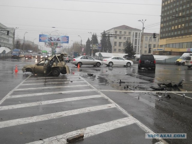 Очередной мажор на джипе совершил ДТП