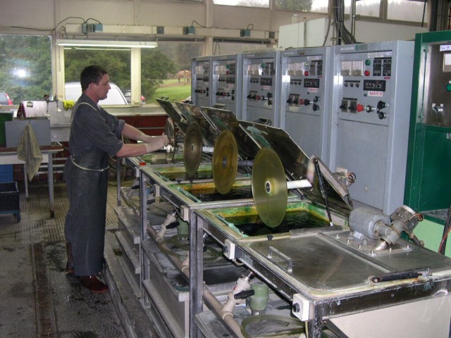 «Алхимия» черного золота меломанов