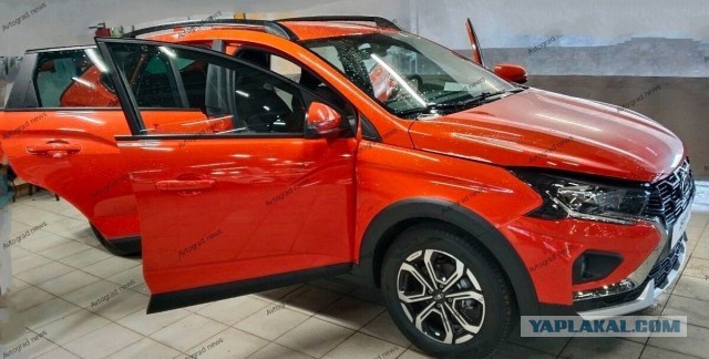 Феноменальный старт Лады Искры. Из полученных дилерами 100 автомобилей продано 3.