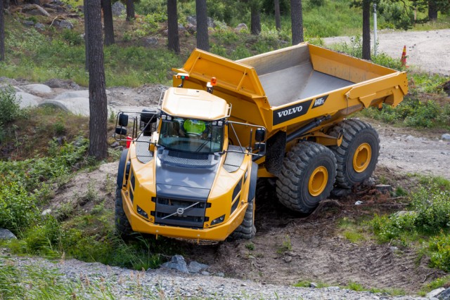 Полигон Volvo Construction Equipment в Швеции