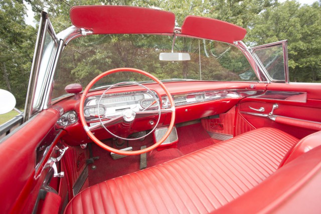 Cadillac Eldorado, немного классики