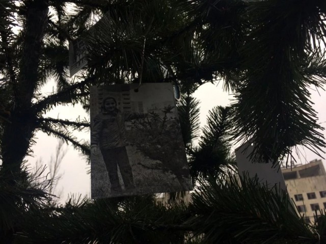В Припяти впервые с 1985 года поставили новогоднюю елку.