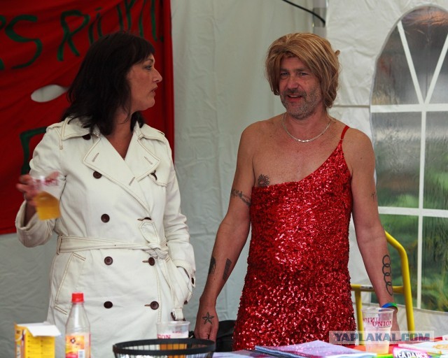 Шок! Дети в Норвегии на параде гомосексуалистов!