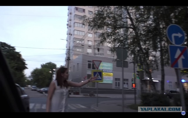 Неадекватные бабы на встречке