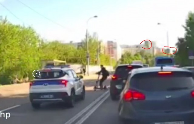 Господа полицейские vs самокатчик