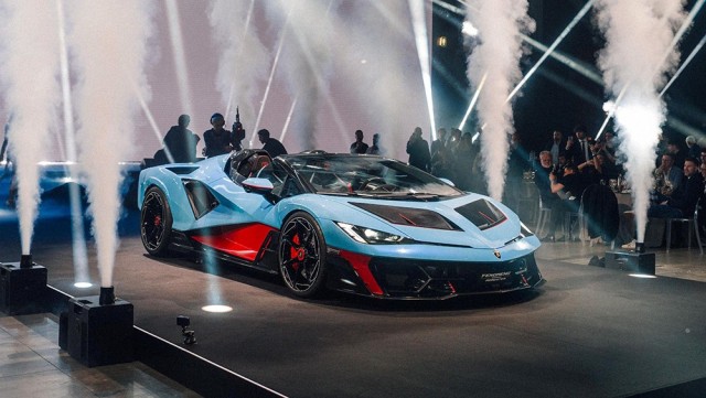 Lamborghini выпустила самый мощный в истории марки родстер: 1080 л.с., разгон до 100 км/ч-2,4 сек, цена от 4 млн. €