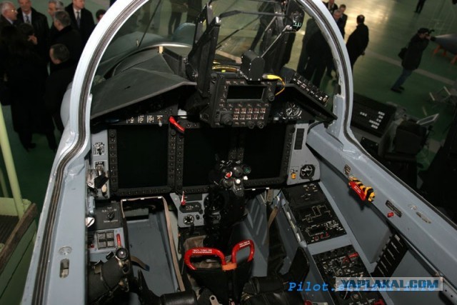 Азербайджан отказался от МиГ-35 ради китайских JF-17C Block.