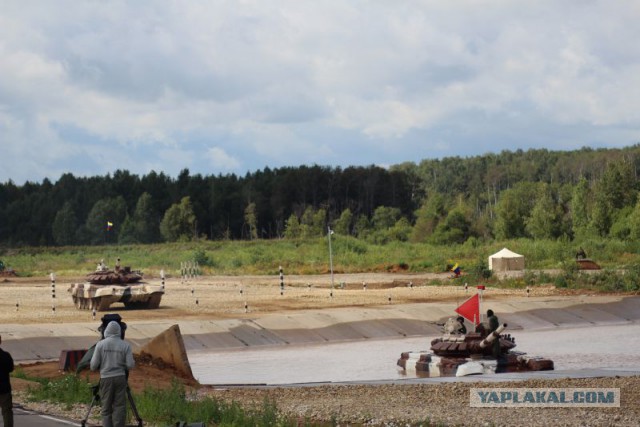 Как венесуэльцы танк утопили. Фоторепортаж