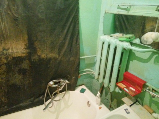 Бюджетный угол в городе трех революций