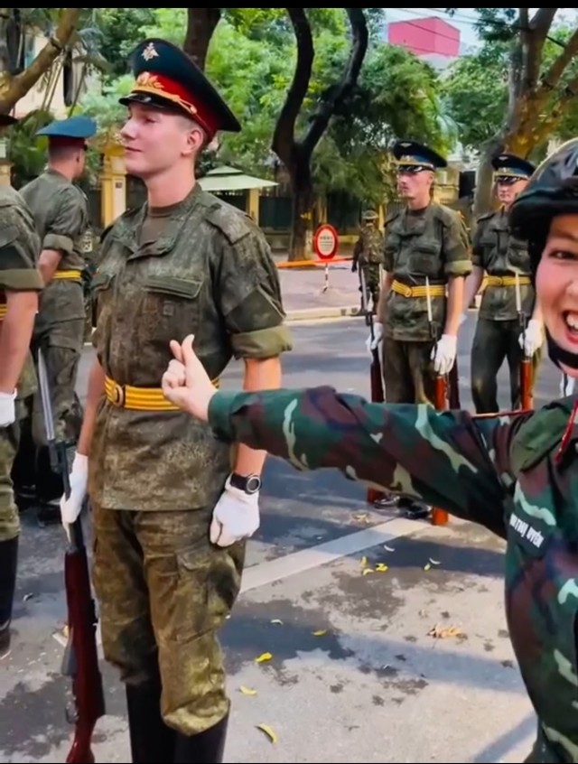 Боец молодец! Строй держит