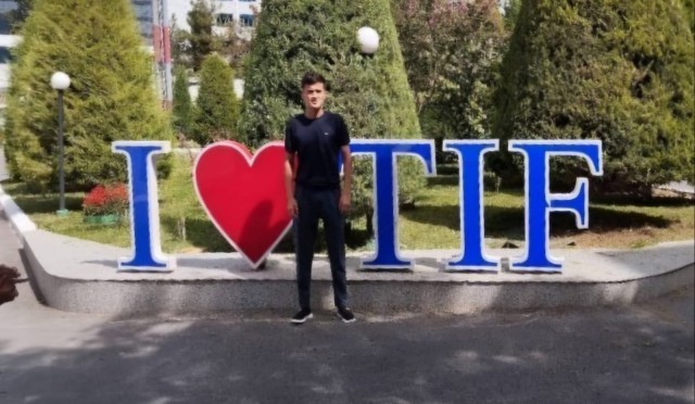 Что он любит ?