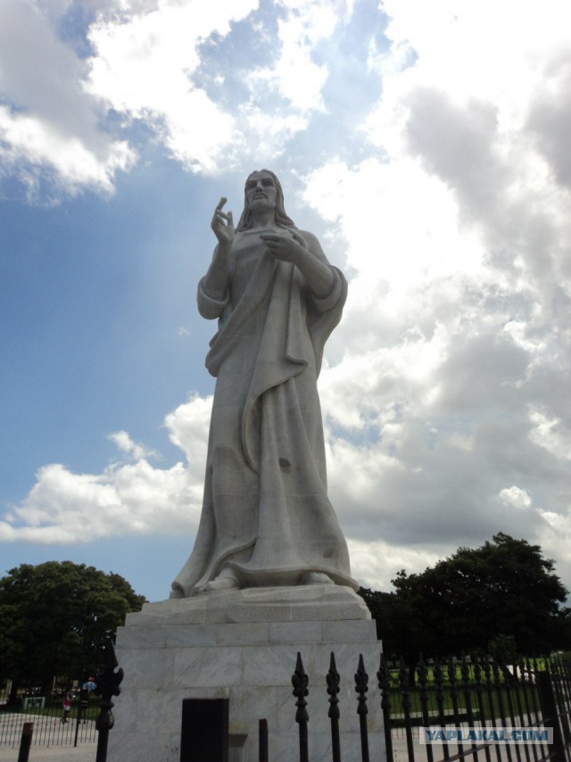 Потому что это Куба !