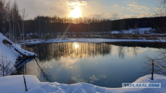 Нереальная красота таёжного озера
