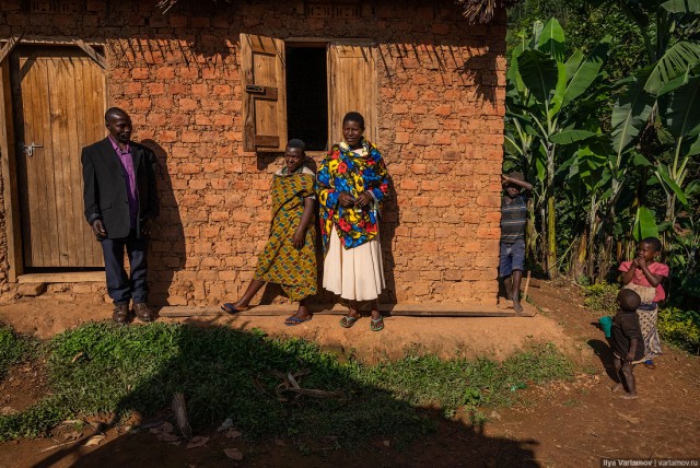 Уганда: самая настоящая Африка с гориллами и носорогами!