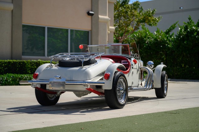 1969 Excalibur Series 1. Автопятница №31