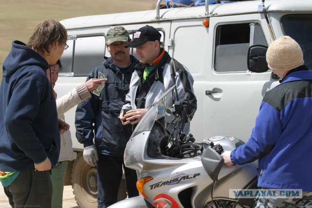 В Монголию на мотоциклах 2006