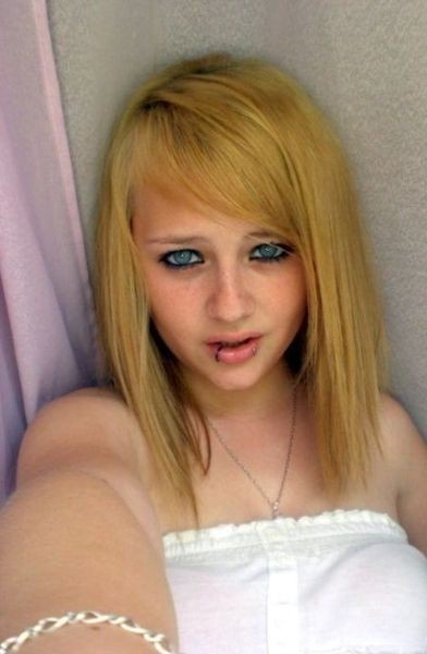 Кардинально сменила имидж