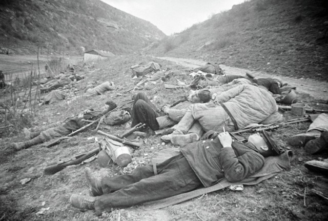 История в фотографиях - II