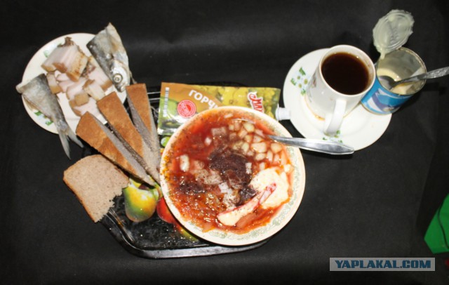Оренбургские продукты. Тушенка, сгущёнка, мука, специи.