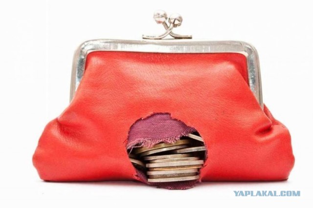 hh.ru: доля россиян, которым не хватает зарплаты на основные нужды, за два года выросла с 25% до 45%