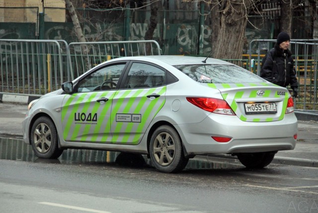 Грузовик на полной скорости въехал в колонну авто на 45-м километре МКАД