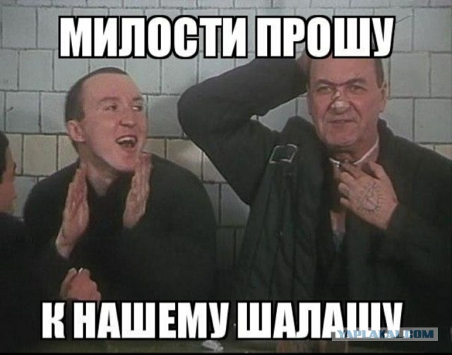 Отчим тайно снимал моющихся в ванной падчериц