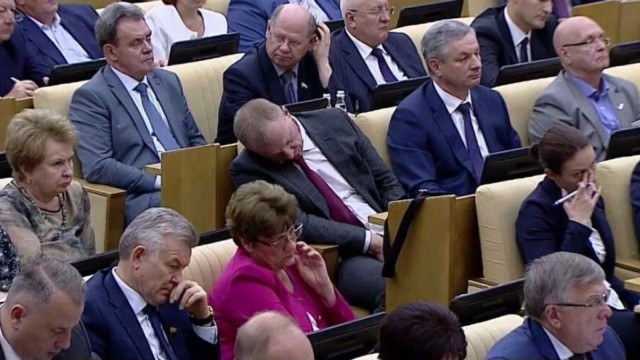 Хочу в депутаты.