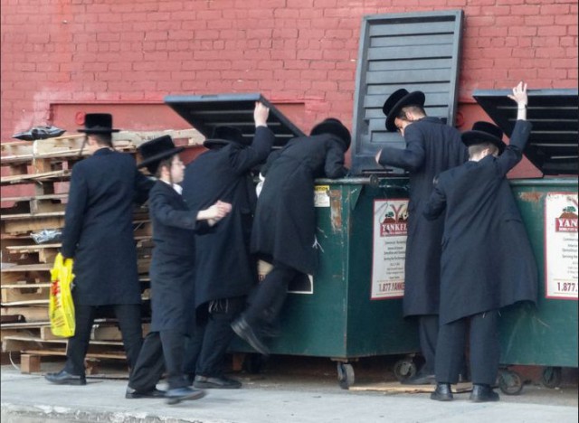 Требуем выплат