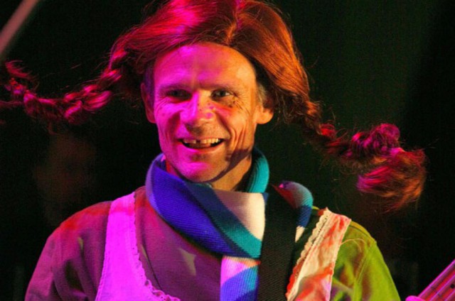 Фото актеров и музыкантов, из которых харизма плещет через край