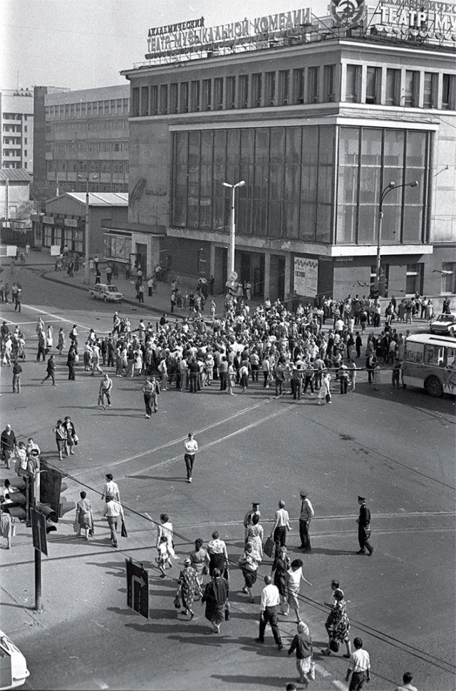 В Госдуме хотят поднять цены на сигареты до 178 рублей за пачку