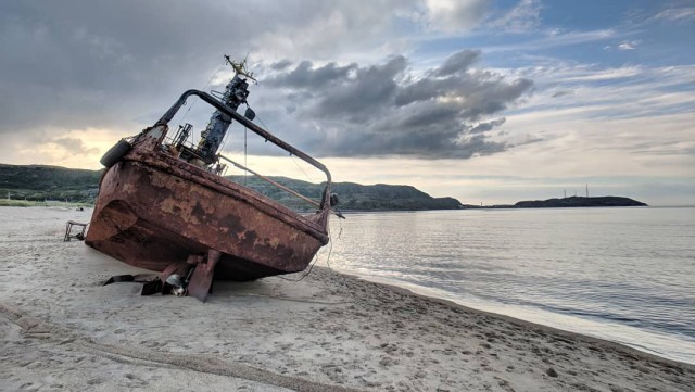 Наше море. Шикарные виды, пустые пляжи, гостеприимные хозяева