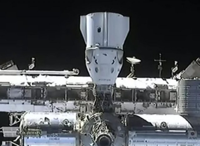 Второй пилотируемый полет на корабле Crew Dragon компании SpaceX на МКС должен состояться сегодня. Трансляция