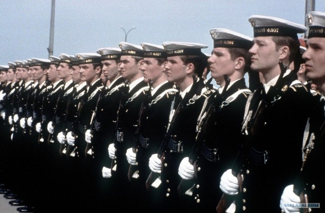 Мото-швейные войска