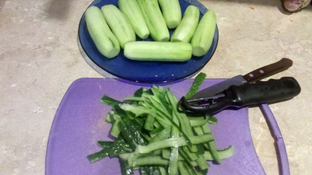 Пятничные посиделки на теплотрассе ©