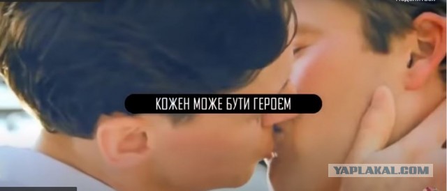 Макрон выступил против унижения России