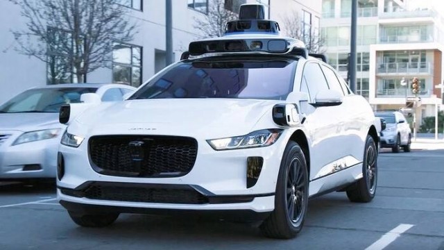 Беспилотные такси появятся на дорогах после 2030 года — Минтранс не спешит с их запуском