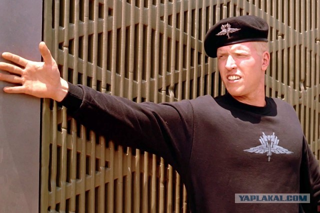 Гари Бьюзи - 81