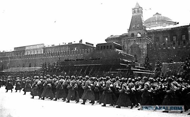 Военный парад у США и у Китая