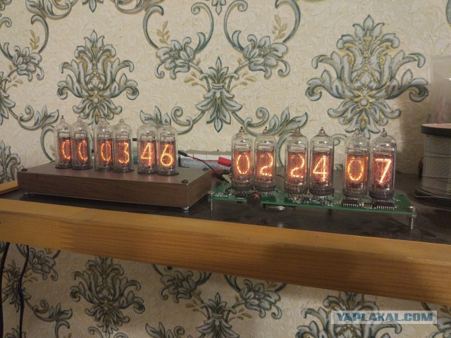 Nixie clock: часы на лампах ИН-14 на заводских платах