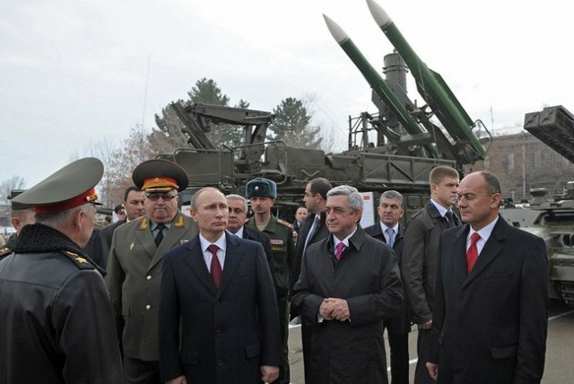 Появились показания свидетелей ракетного пуска перед крушением «Боинга» MH17