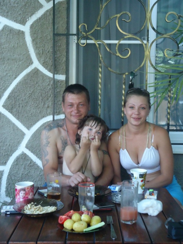 Военнослужащие ВС Украины вступили в бой с заградотрядами националистов в Лисичанске